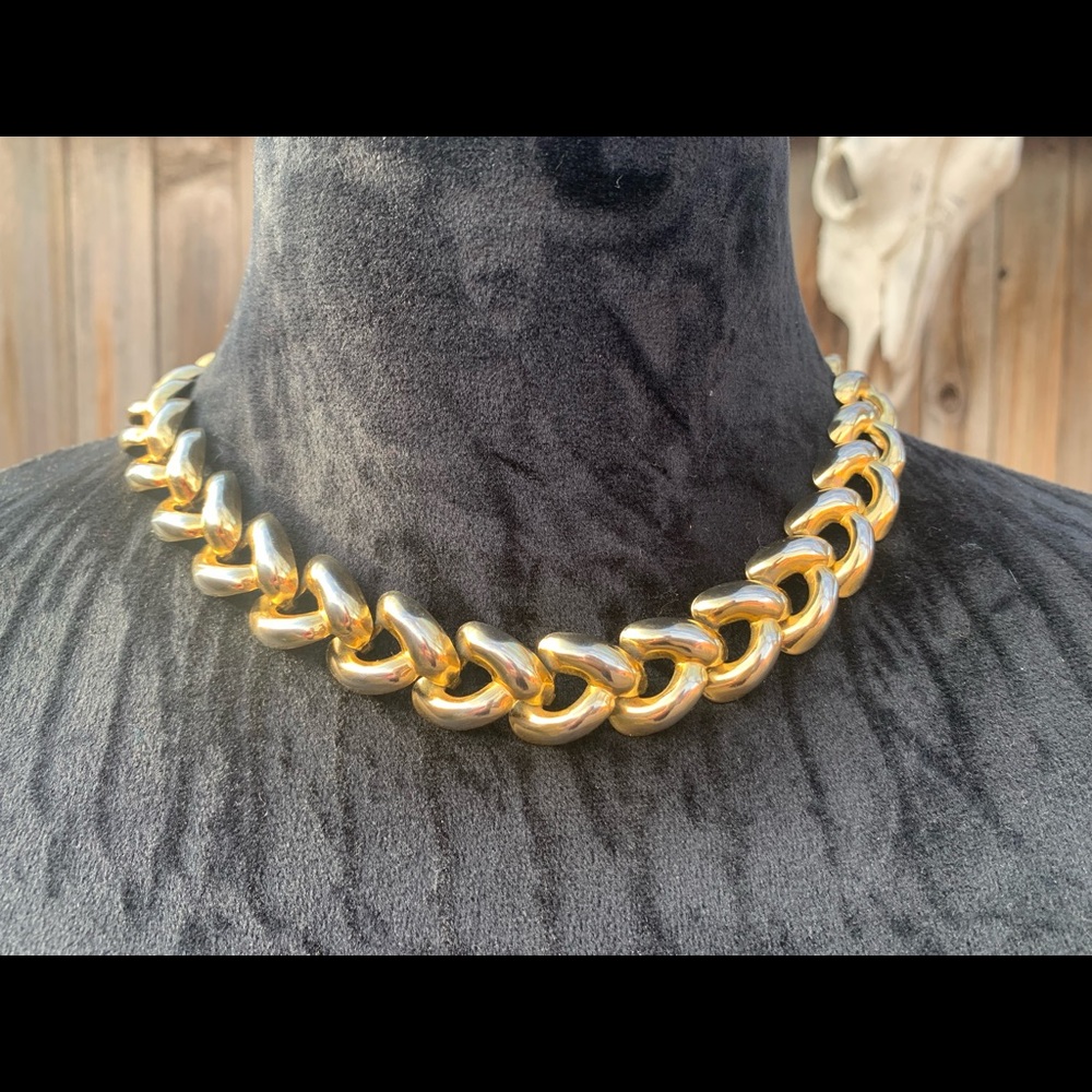 Vintage 1980s Gold Tone Chain Necklace Wishbone Link